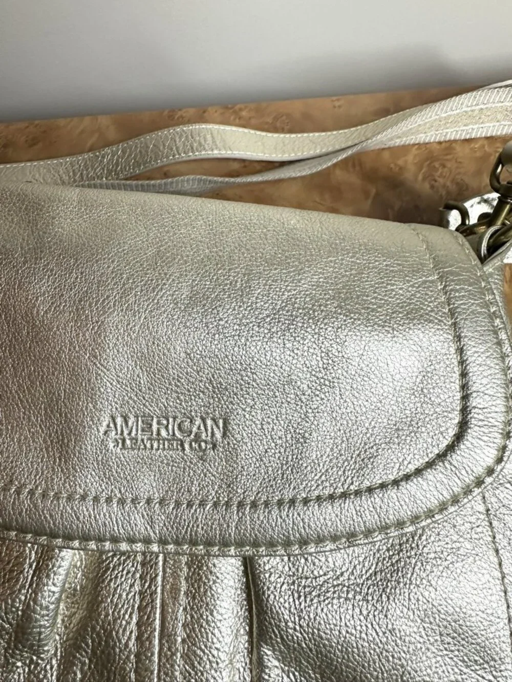 American Leather Co. Silver Metallic Leather Crossbody Shoulder Bag